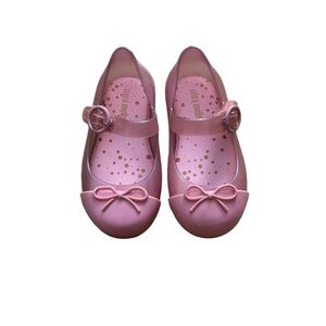 Mini Melissa toddler pink flats.